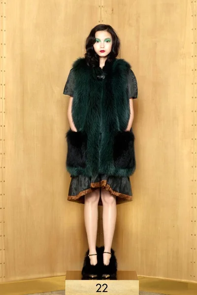 Look 22